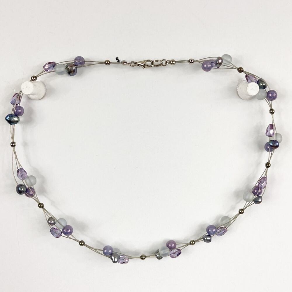 Faux Pearl Neckace